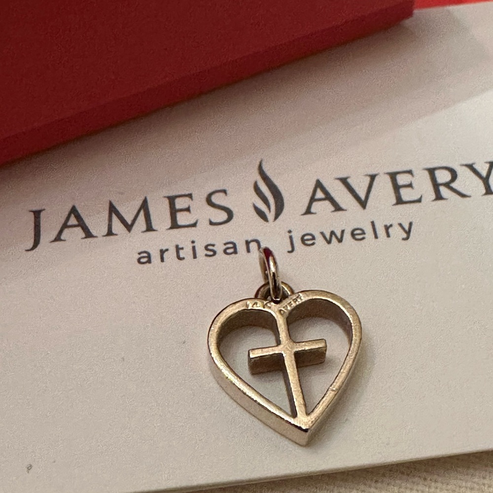 Retired James Avery 14kt Gold I Love Jesus/Cross & Heart Charm - Bag,Box & Pouch - Picture 7 of 9